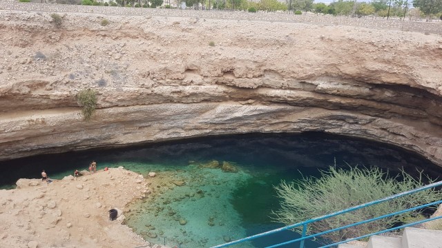 Wadi Shab is one of the top things to do in Oman and you need to include it on your list. If you are reading this, chances are you are already interested in visiting Wadi Shab which is a good thing because it is a completely memorable and fantastic experience! Think a fantastic gorge, warm blue pools, and a hidden waterfallll