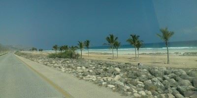 Rakhyūt Beach